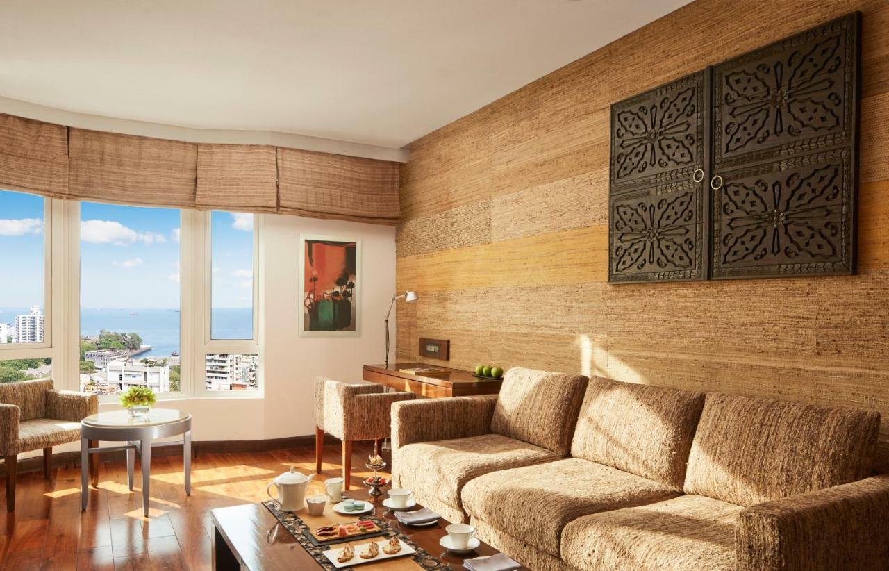 President - Ihcl Seleqtions Hotell Mumbai Eksteriør bilde A living room